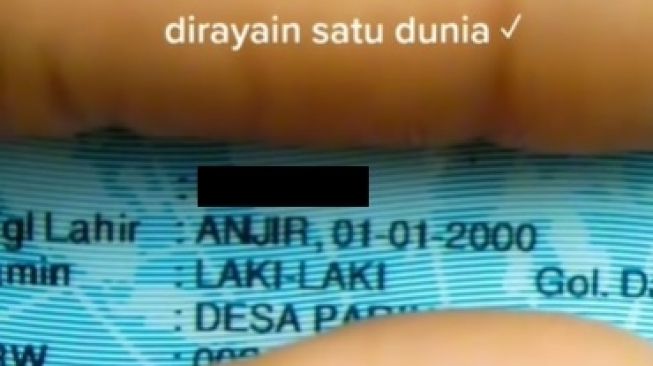 Pamer Tanggal Lahir di KTP, Tempat Kelahiran Pria Ini Malah Bikin Salfok (TikTok)