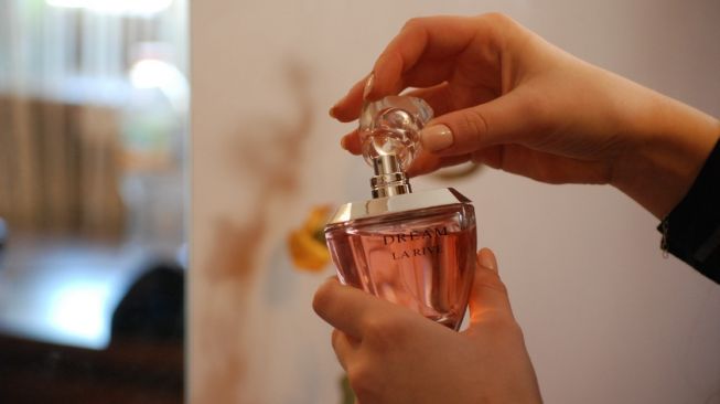 6 Jenis Aroma Parfum Ini Cocok untuk Wanita, Ada yang Mencerminkan Romantisme