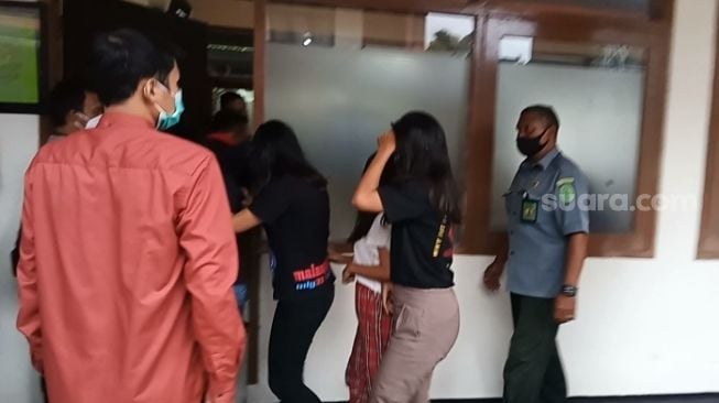 Sidang Perdana Pelaku Pengeroyokan Korban Pelecehan Seksual di Malang, Ini Dakwaannya