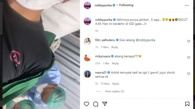 Kondisi Robby Purba usai jatuh [Instagram/@robbypurba]