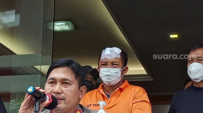 Bobol Brankas Rp 33 Juta, Denis Ancam Pistol hingga Sekap 3 Pegawai Indo Gadai di Toilet