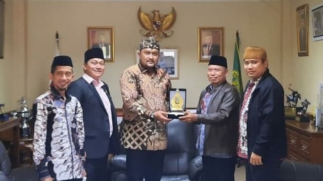 Pemerintah dan DPRD Harus Lebih Kreatif dan Inovatif