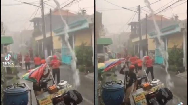 Tak Ada Tanding, Sekumpulan Emak-Emak Tetap Aerobik Tak Peduli Hujan Badai