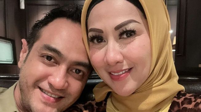 Ferry Irawan Siap Nikahi Venna Melinda Komentar Publik Terbelah