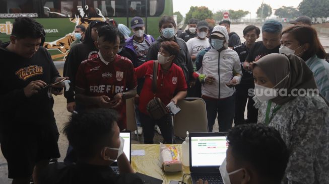 Saat Antusias Tinggi Suporter Bisa Kembali ke Stadion