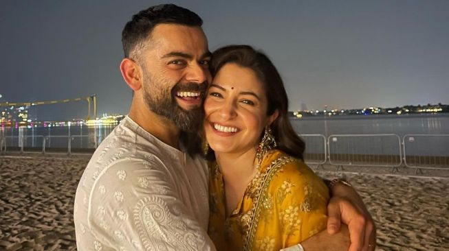 Anushka Sharma dan Virat Kohli. [Instagram]