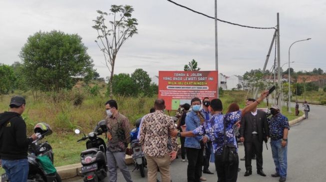 Pengukuran Batas Tanah di Kompleks Grand City Balikpapan Dilakukan, Akibat Sengketa?