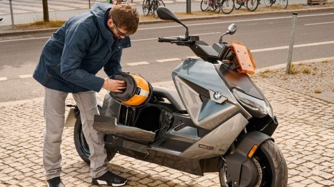 BMW Motorrad dan TVS Motor Company bekerja sama untuk pengembangan sepeda motor listrik (foto: antara)