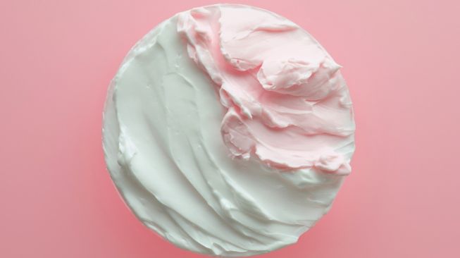 Ini Perbedaan Dasar Butter Creme dengan Whipped Creme