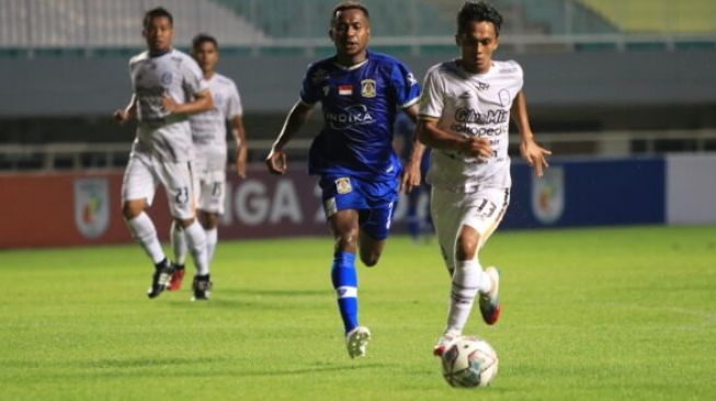 Persiba Balikpapan vs Rans Cilegon FC. [Inibalikpapan.com]