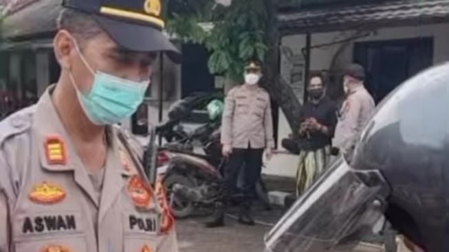 Ada Razia Vaksin di Citeureup, yang Belum Harap Putar Balik