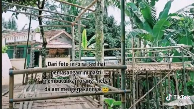 Viral Perjuangan Ayah Merancang Pelaminan Putrinya Ini Banjir Pujian Warganet