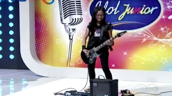 Potret Lawas Mayang Ikut Indonesian Idol. [Dailymotion.com/Indonesian Idol]