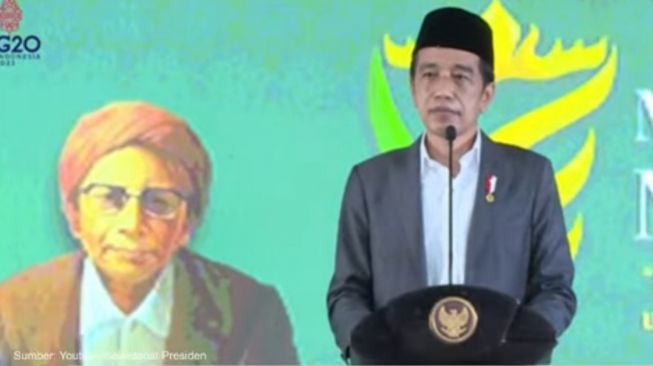 Jokowi Sebut Masyarakat Mau Menerima Vaksin Astrazeneca karena Peran Kiai