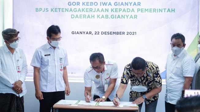 BPJS Ketenagakerjaan Serahkan Ruang Terbuka Hijau Kepada Pemkab Gianyar