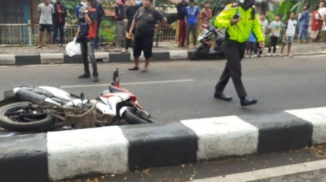 Pengendara Motor Tewas Tertabrak Bus di Soekarno-Hatta Bandung