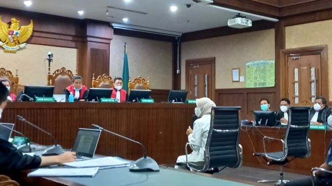 Rita Widyasari Akui Pernah Diminta Tidak Seret Azis Syamsuddin dalam Kasus Suap Perkara