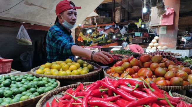 Kenaikan Harga Minyak Goreng, Telur, dan Cabai Rawit Dianggap Pedagang Pasar Tak Wajar