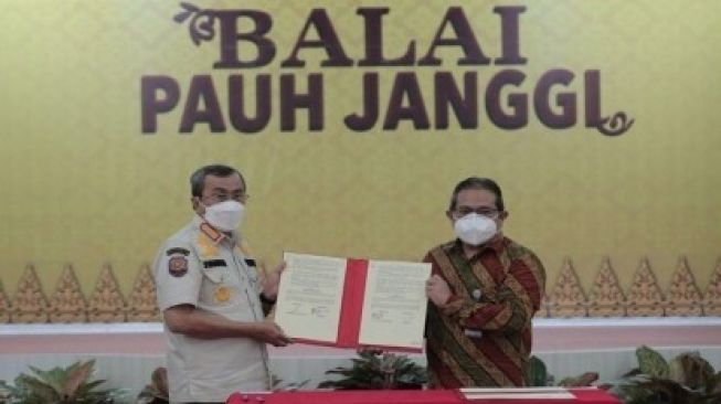 Syamsuar Tandatangani Nota Kesepatan BPJS Kesehatan