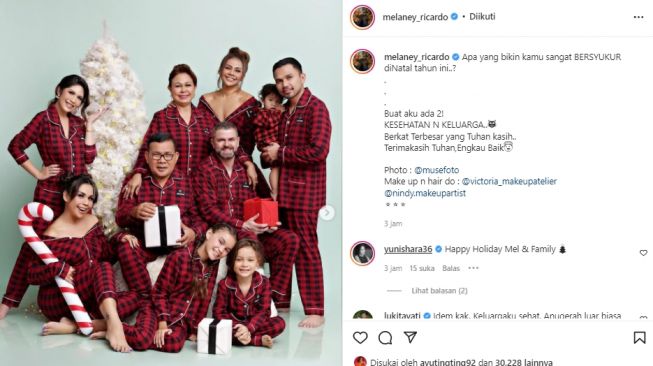 Potret keluarga Melaney Ricardo (instagram.com)