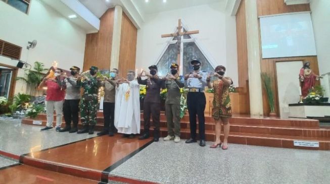 Bupati Bantul Tinjau Pelaksanaan Natal di Gereja Klodran: Semua Berjalan Lancar