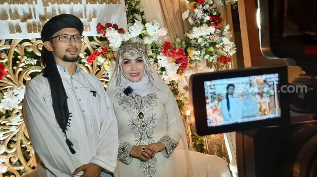 Sah Roro Fitria Resmi Jadi Istri Andri Irwan 3997