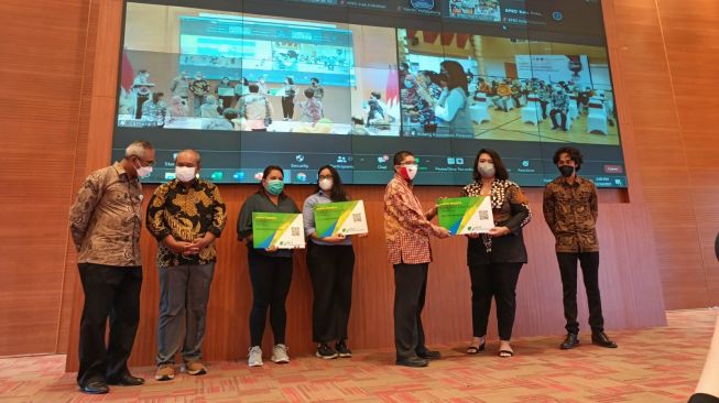 Bank Danamon Tanggung Iuran BPJAMSOSTEK Relawan Covid-19