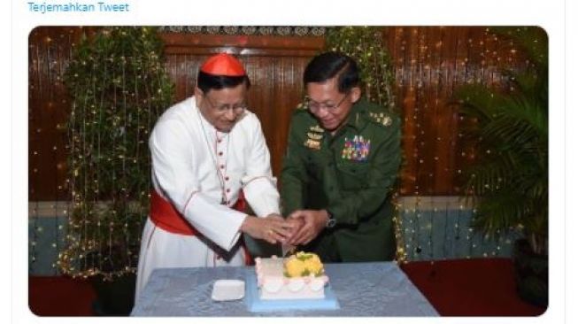 Uskup Agung Myanmar Dikecam setelah Potong Kue dengan Pemimpin Junta Militer