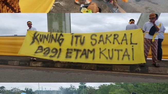 Potret aksi damai Perkumpulan Adat Remaong Kutai Berjaya (RKB). [Instagram/@info_kukar]