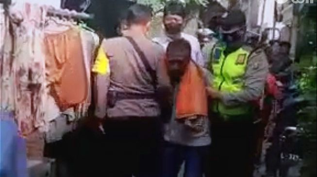 Viral Video Penangkapan Kakek Pelaku Penculikan Anak di Surabaya, Begini Fakta Sebenarnya