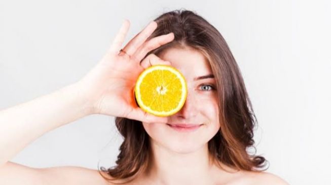 Ilustrasi Vitamin C (freepik)