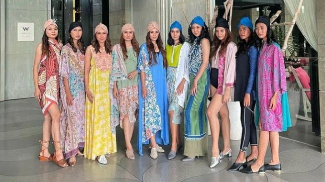 Holiday Collection 2021 Rancangan 4 Brand Fashion Lokal Ini Usung Outfit Bernuansa Liburan