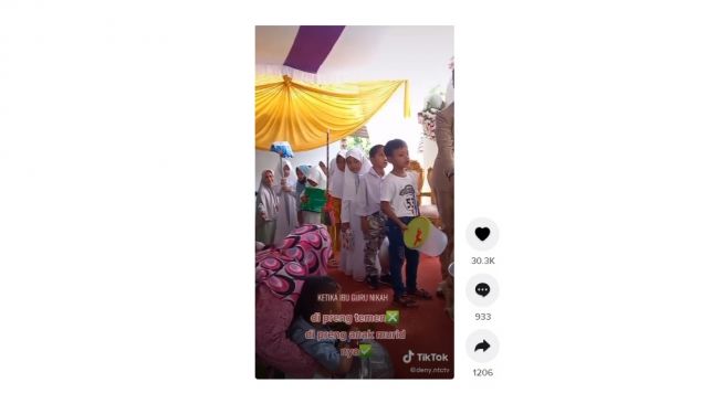 Hadiah pernikahan unik dari murid untuk gurunya. [TikTok]