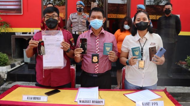 PPA Batam Temukan Calo yang Tawarkan Jasa TKI Ilegal Melalui Facebook