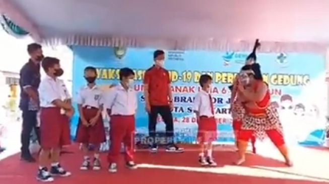 Ditanya Siapa Nama Presiden Indonesia, Jawaban Murid SD Ini Bikin Hadirin Tertawa