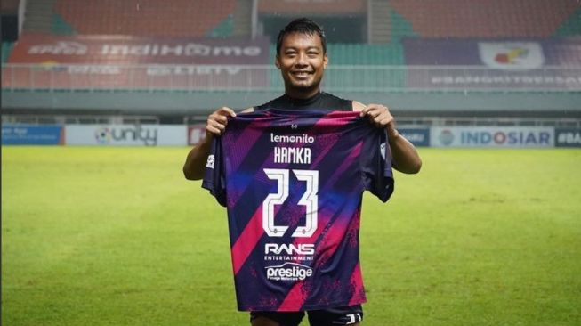 Kapten Rans Cilegon FC Hamka Hamzah menyebut akan pensiun setelah membawa timnya lolos ke Liga 1. [Instagram]