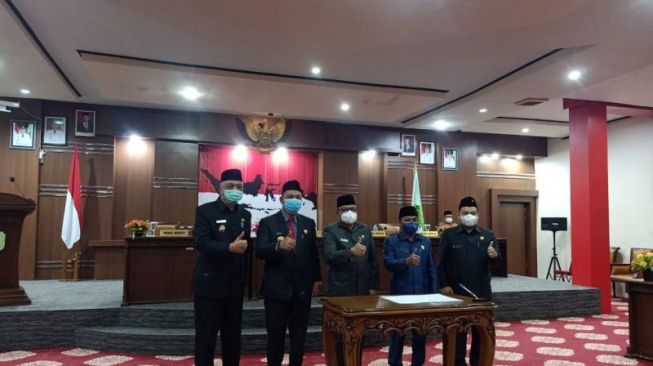 Gubernur Kalbar Turun Tangan, DPRD Akhirnya Setujui APBD Bengkayang 2022
