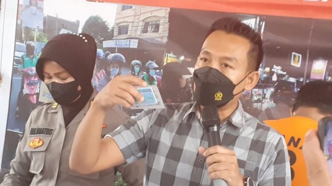 Polisi Bongkar Jasa Pembuatan Dokumen Negara Palsu, Diduga Melibatkan Oknum