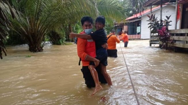 Banjir di PPU Mulai Surut, Ketinggian dari 20-40 Centimeter, Dua RT Terdampak