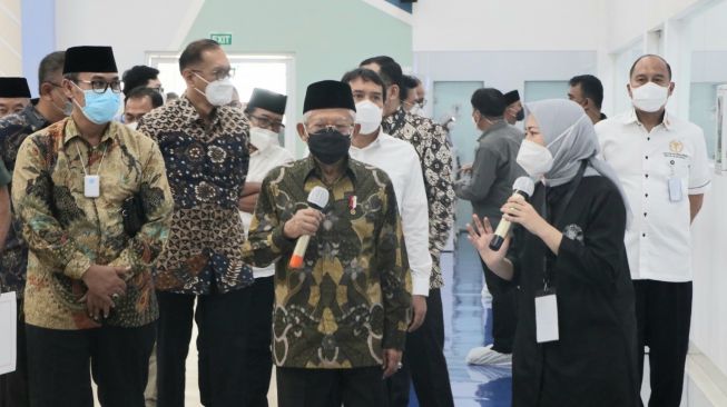 Wakil Presiden RI Ma'ruf Amin Tinjau Implementasi Industri Halal di Pabrik Paragon