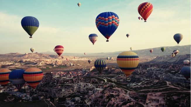 Apa itu Cappadocia, Tempat yang Jadi Mimpi Kinan di Series Layangan Putus?