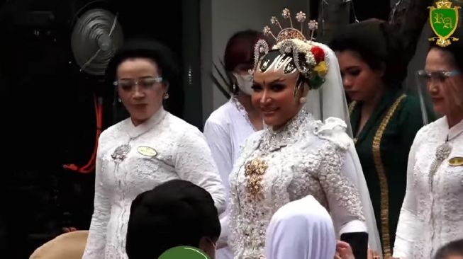 Akad Nikah Roro Fitria (YouTube/me Liput)