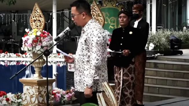 Akad Nikah Roro Fitria (YouTube/me Liput)