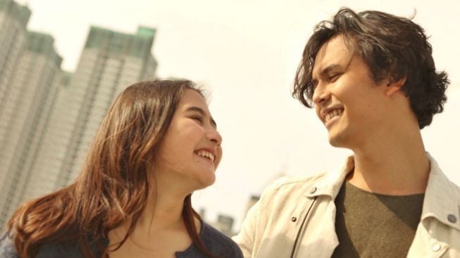 Film Kukira Kau Rumah, dibintangi Prilly Latuconsina dan Jourdy Pranata. [Instagram]