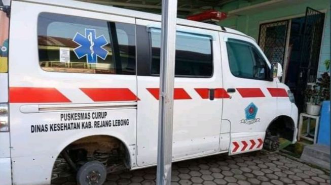 Empat Ban Ambulans Digasak, Polisi di Bengkulu Buru Si Maling