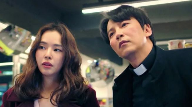 Sinopsis The Fiery Priest. [Soompi]