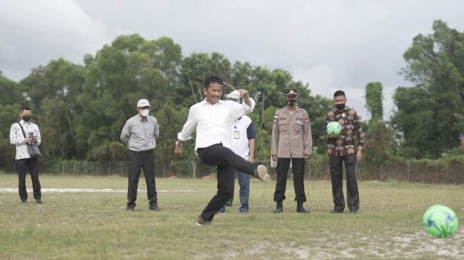 Belum Rampung 100 Persen, Stadion Hang Lekir Belakangpadang Sudah Digunakan