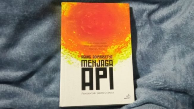 Renungan Inspiratif dan Edukatif dalam Buku 'Menjaga Api'