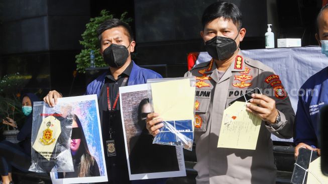 Tak Hanya Cassandra Angelie, Polisi Kantongi Nama Artis Lain Terlibat Prostitusi