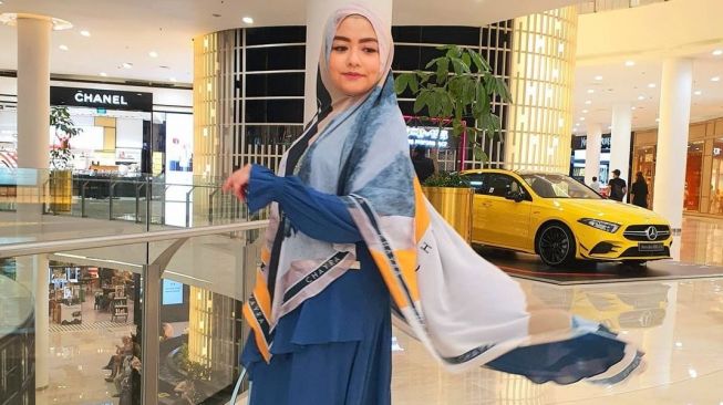Potret Terkini Tika T2. (Instagram/@tika_ramlan)
